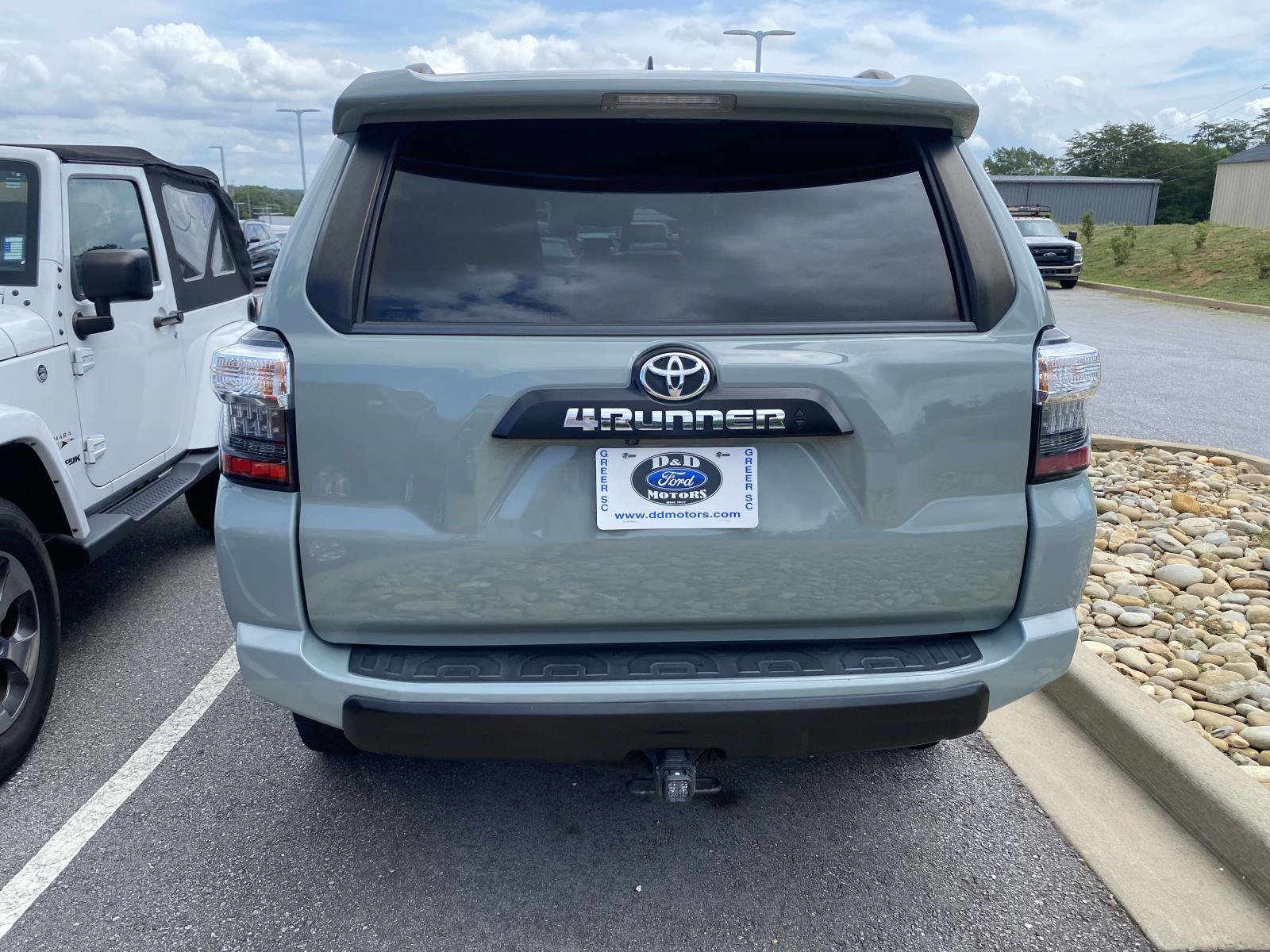 Used 2023 Toyota 4Runner TRD Off-Road Premium w/ Off Road Premium Plus Package AWD/4WD image 6
