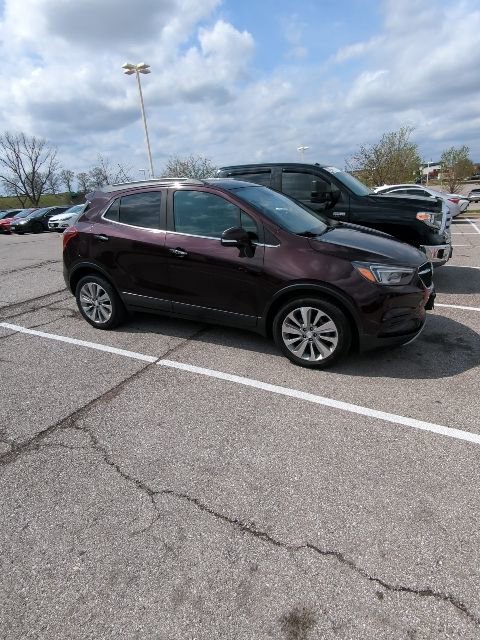 Used 2018 Buick Encore Preferred image 9