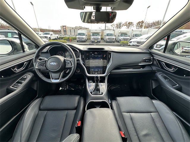 Used 2023 Subaru Outback Limited image 3
