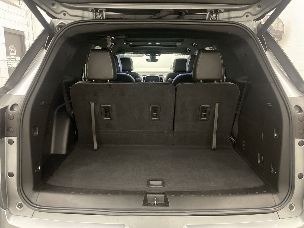 Certified 2023 Chevrolet Traverse Premier image 21