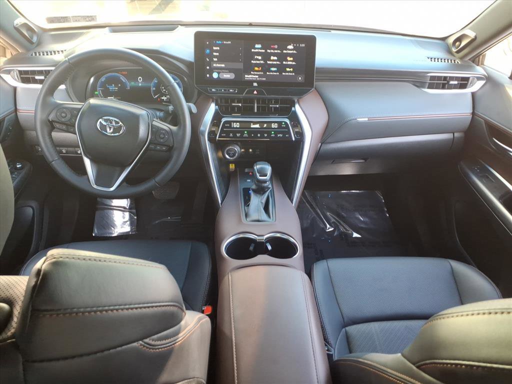 Used 2023 Toyota Venza Limited image 26