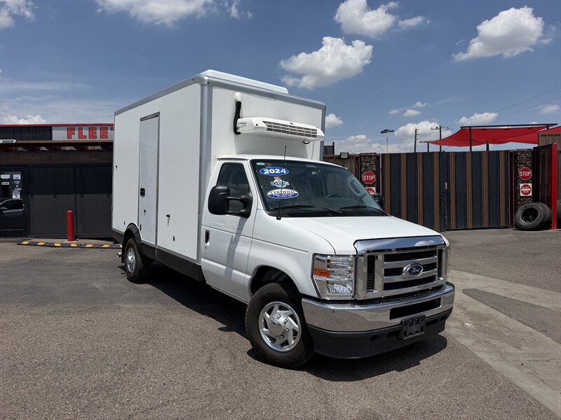 Used 2024 Ford E-350 and Econoline 350 Super Duty w/ Power Windows & Locks Group RWD image 1