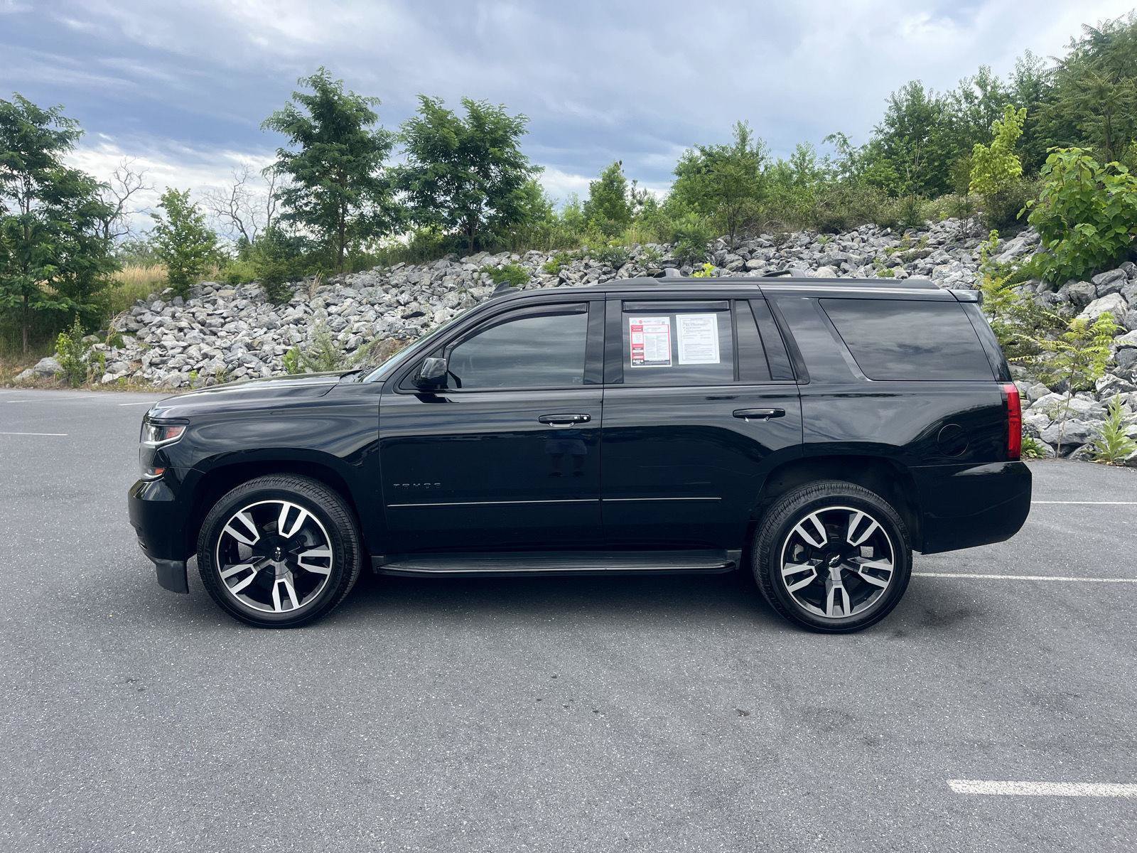 Used 2018 Chevrolet Tahoe Premier AWD/4WD image 5