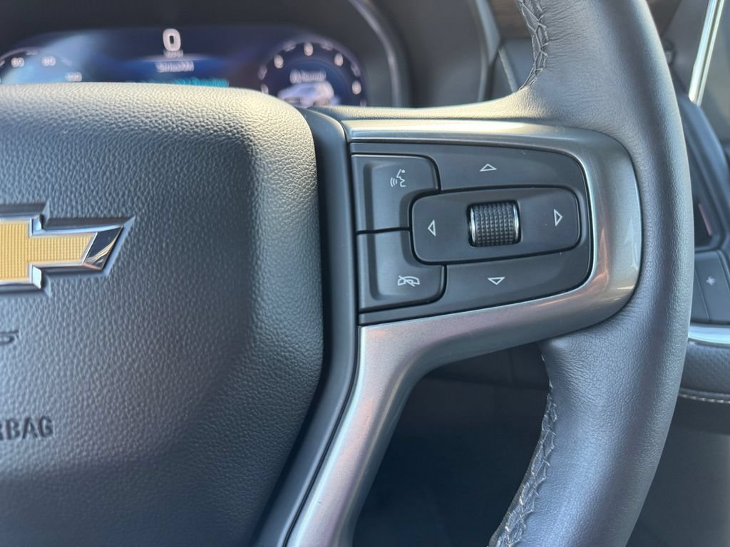 Used 2023 Chevrolet Tahoe Premier w/ Advanced Technology Package RWD image 15