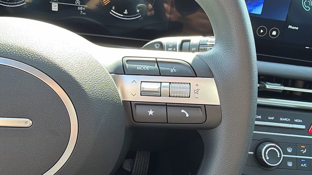 New 2026 Hyundai Tucson SE image 30