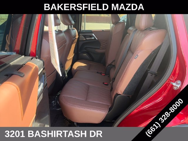Used 2025 Mitsubishi Outlander SEL FWD image 23
