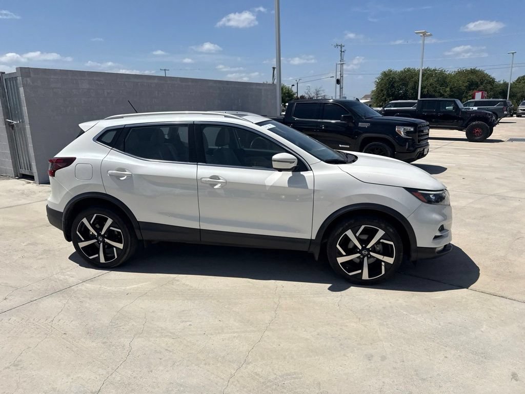 Used 2022 Nissan Rogue Sport SL w/ Premium Package AWD/4WD image 4