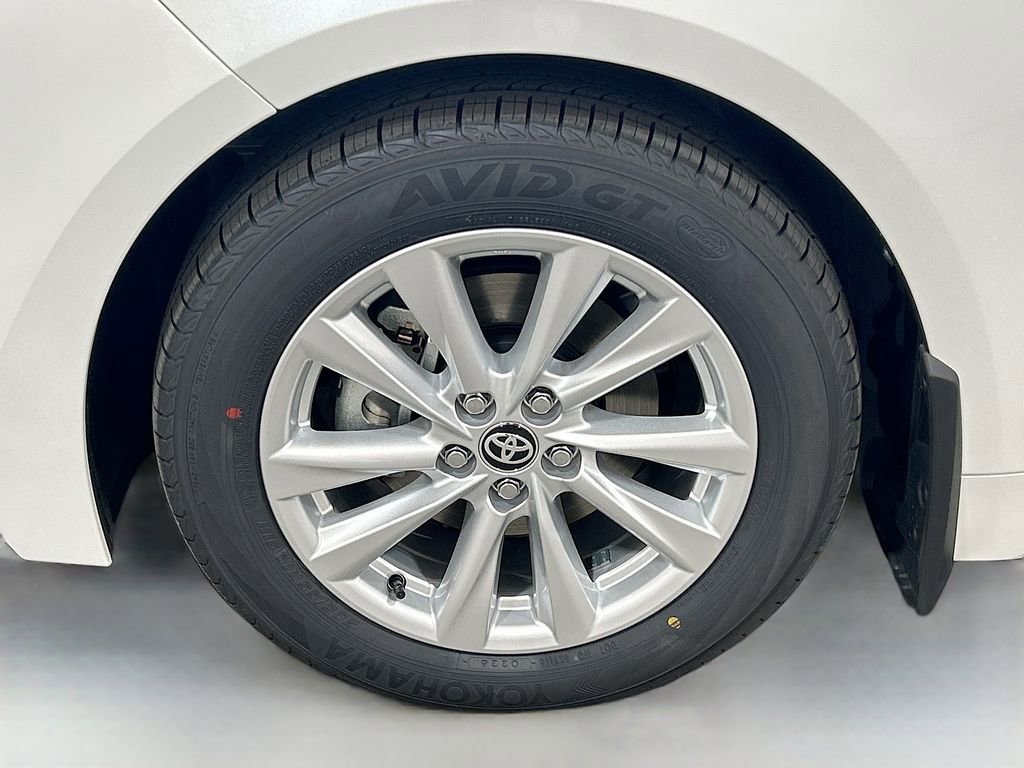 New 2026 Toyota Corolla XLE image 27