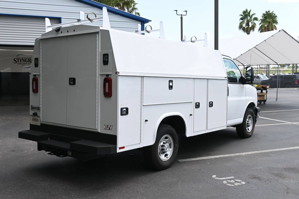 New 2025 Chevrolet Express 3500 w/ Power Convenience Package RWD image 5