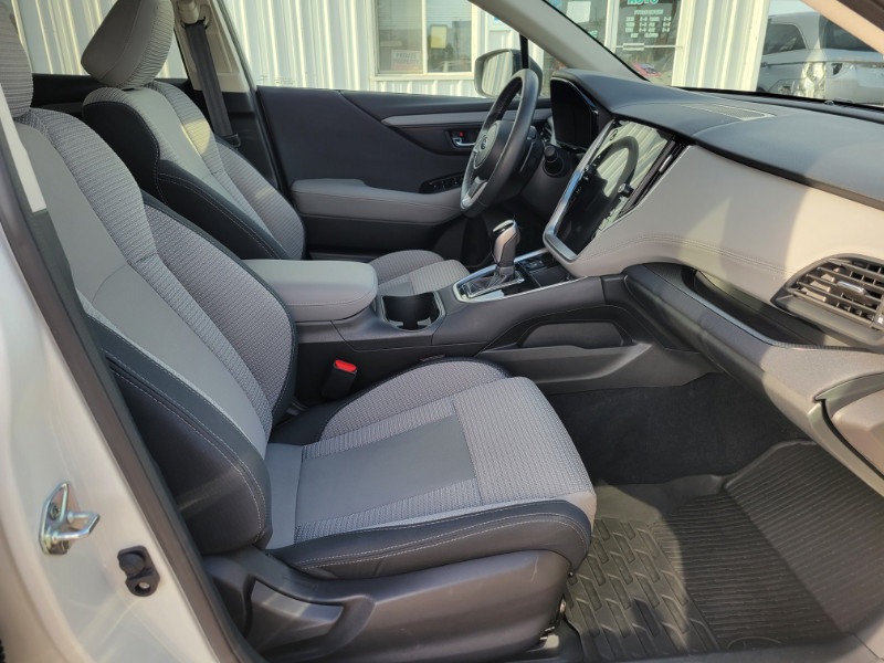 Used 2024 Subaru Outback Premium w/ Popular Package #1A AWD/4WD image 19