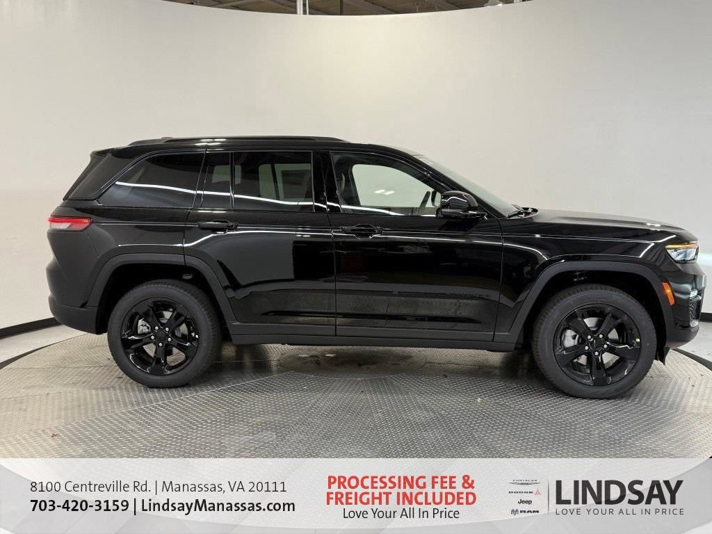 New 2025 Jeep Grand Cherokee Limited w/ Luxury Tech Group II image 4