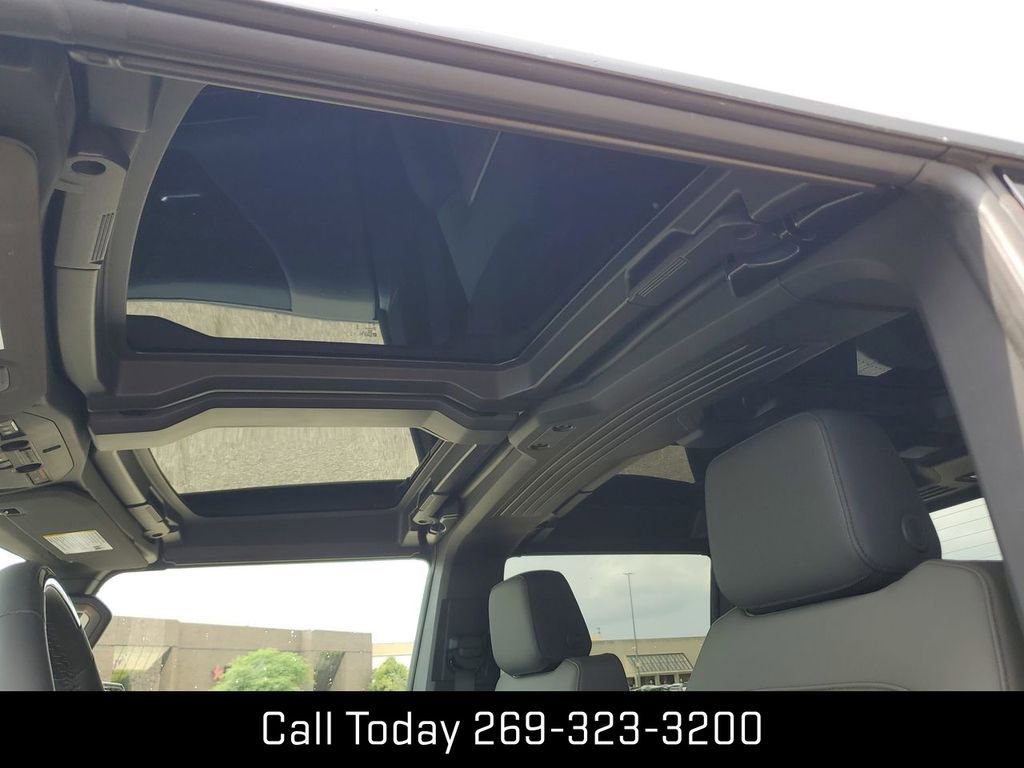 New 2025 GMC Hummer EV 2X image 19