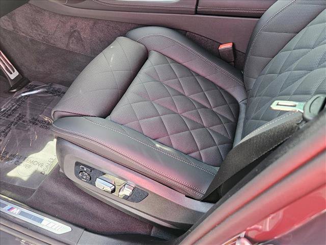 New 2026 BMW X5 xDrive40i w/ M Sport Package AWD/4WD image 4