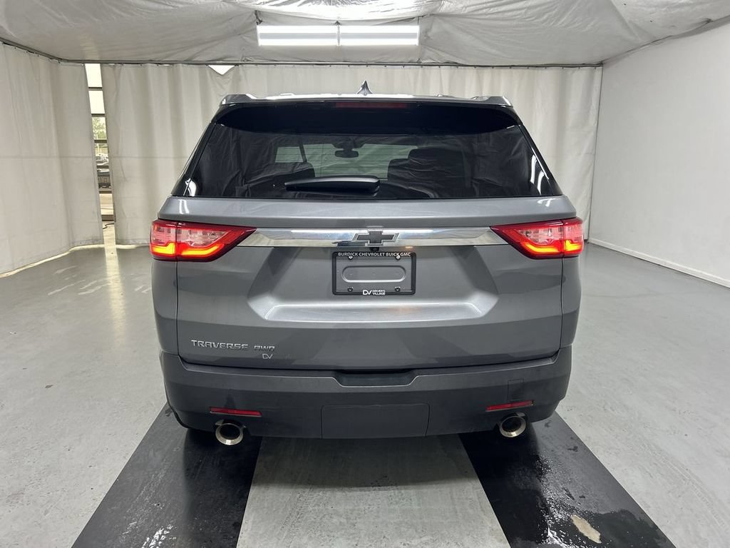 Used 2020 Chevrolet Traverse LS w/ LPO, Black Accent Package AWD/4WD image 21