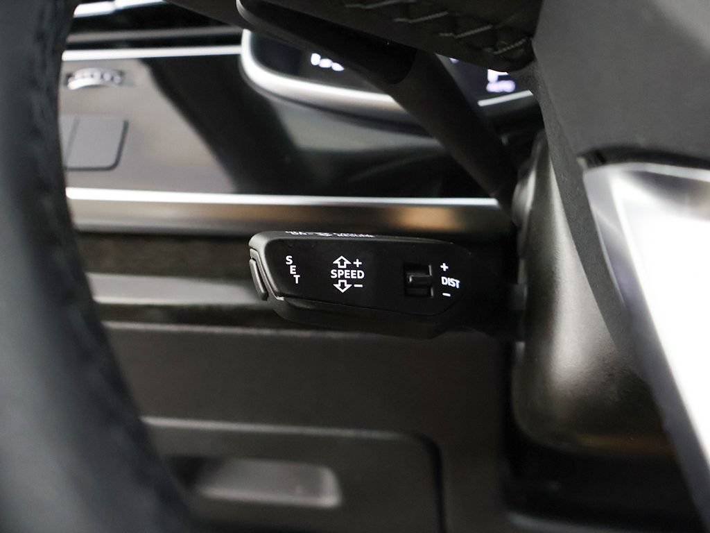 Used 2023 Audi Q7 2.0T Premium Plus w/ Premium Plus Package AWD/4WD image 51