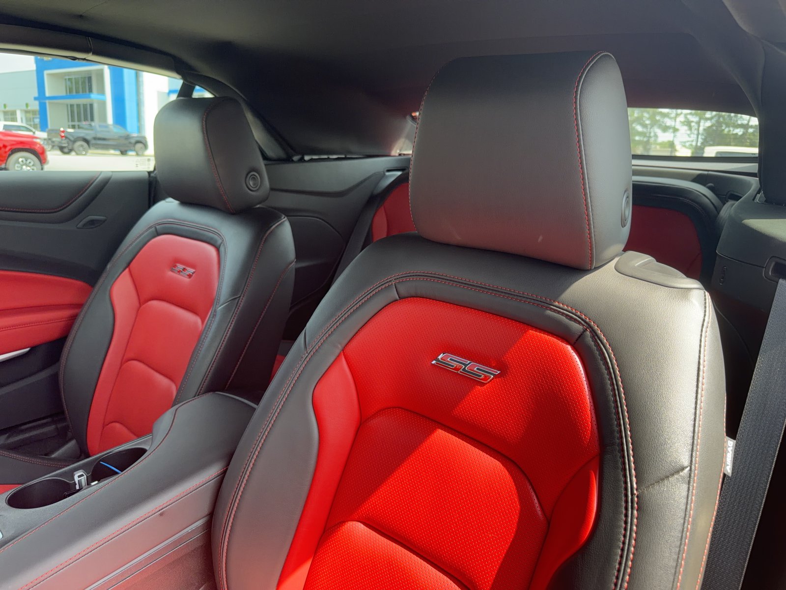 Used 2023 Chevrolet Camaro SS RWD image 36