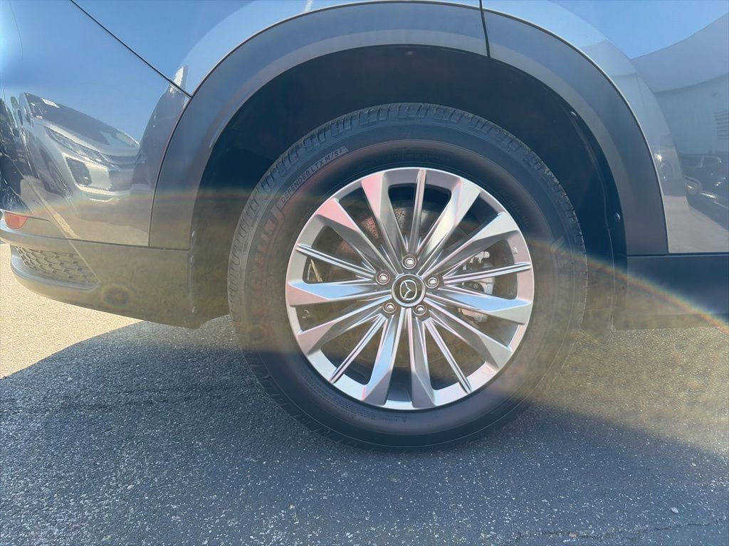 Used 2024 MAZDA CX-90 3.3 Turbo w/ Preferred Plus AWD/4WD image 7