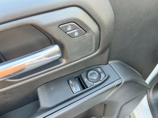Used 2026 Chevrolet Silverado 3500 W/T AWD/4WD image 19