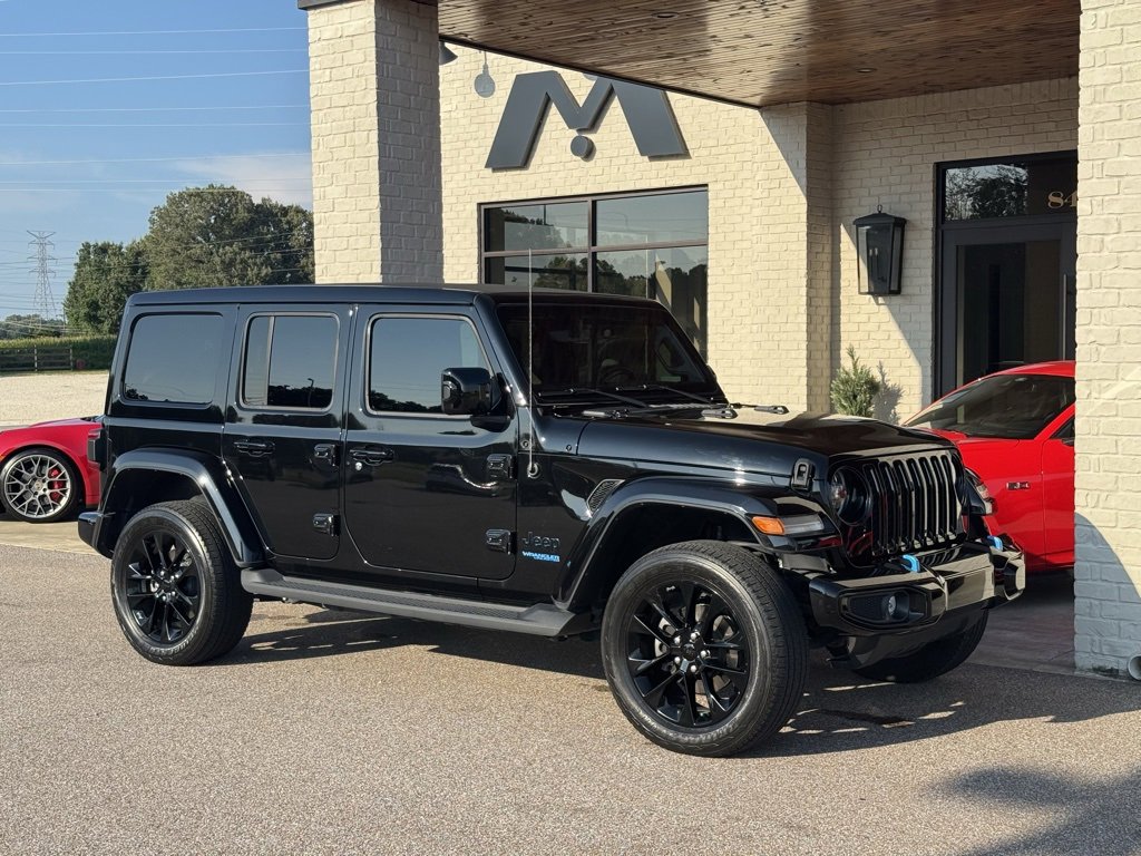 Used 2021 Jeep Wrangler Unlimited Sahara image 1