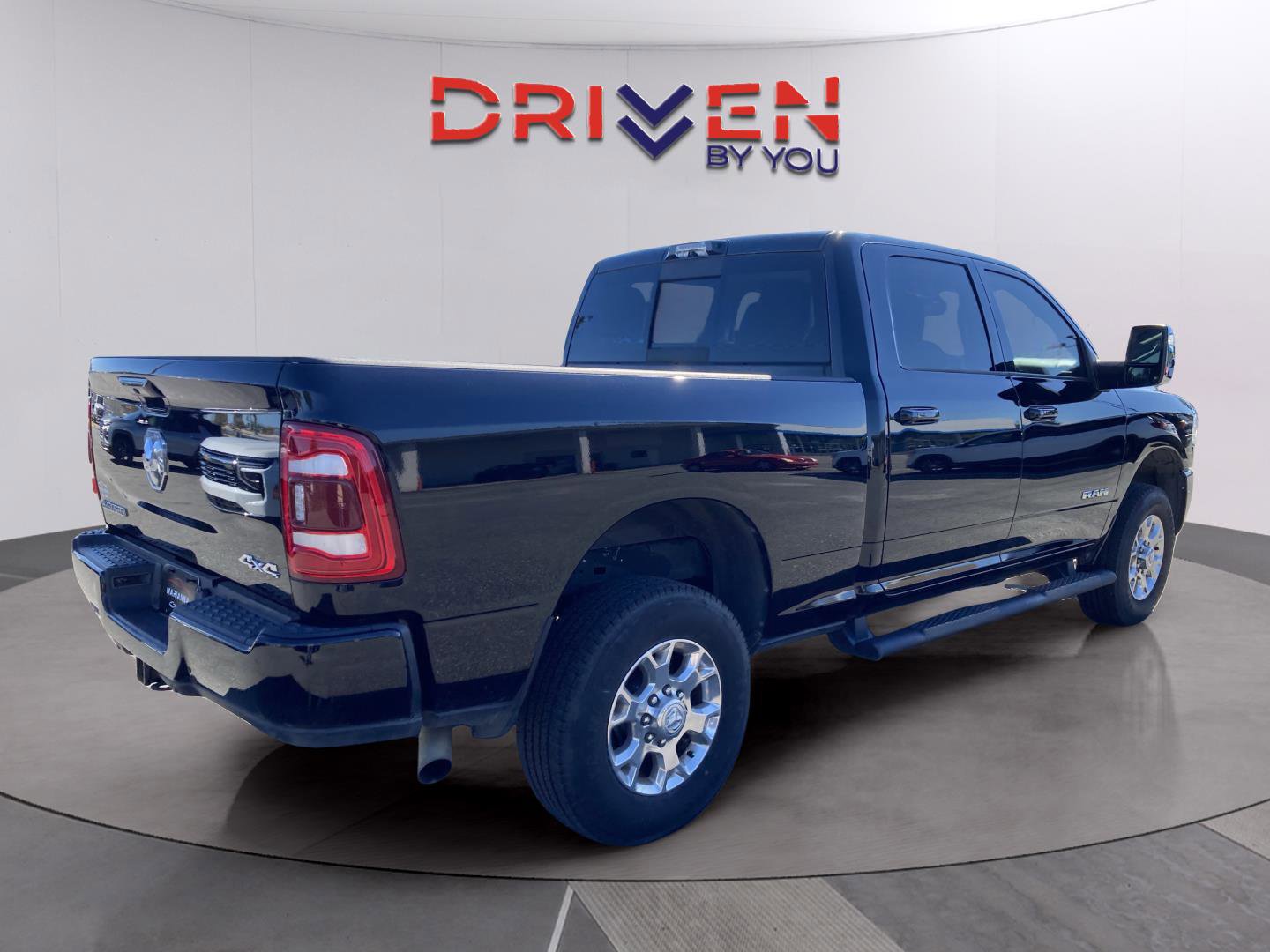 Used 2024 RAM 2500 Laramie image 7