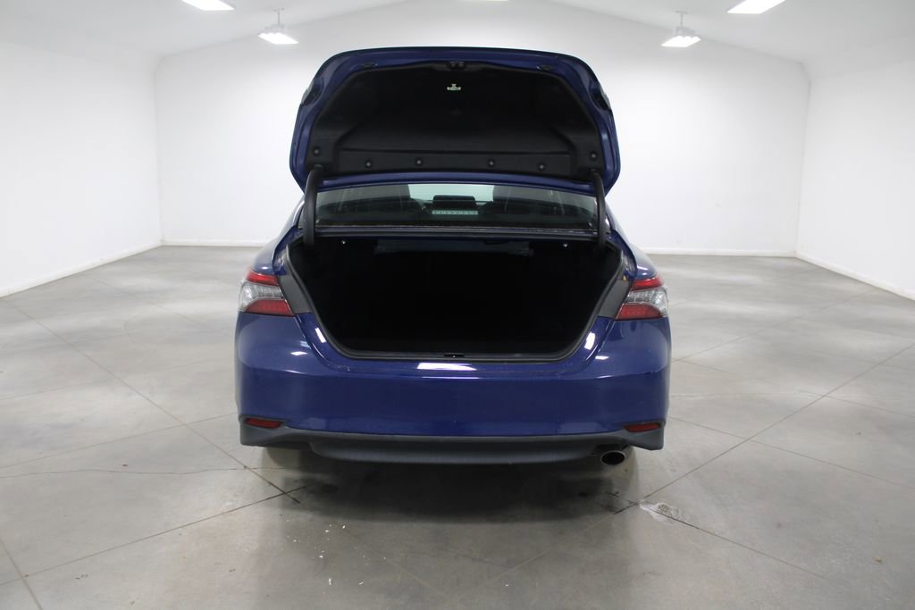 Used 2024 Toyota Camry XLE image 14