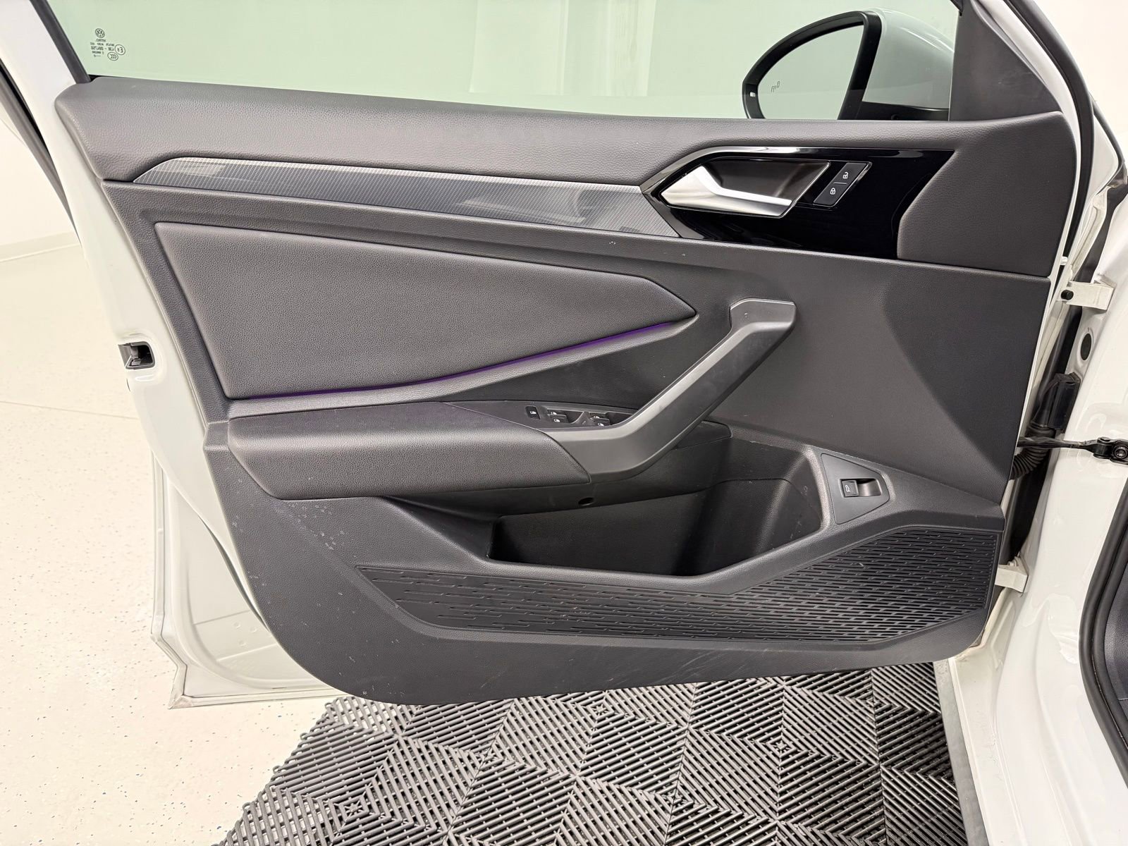 Used 2020 Volkswagen Jetta GLI FWD image 9