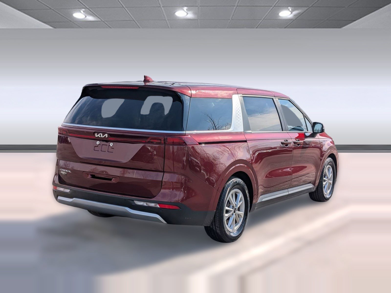 Used 2024 Kia Carnival LX image 9