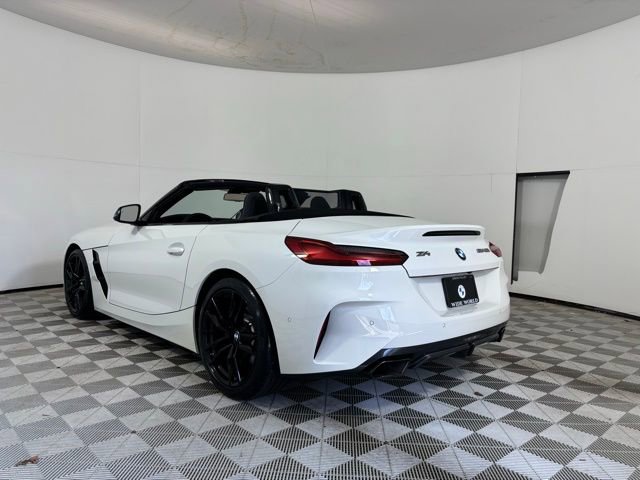 Used 2024 BMW Z4 M40i w/ Premium Package image 5