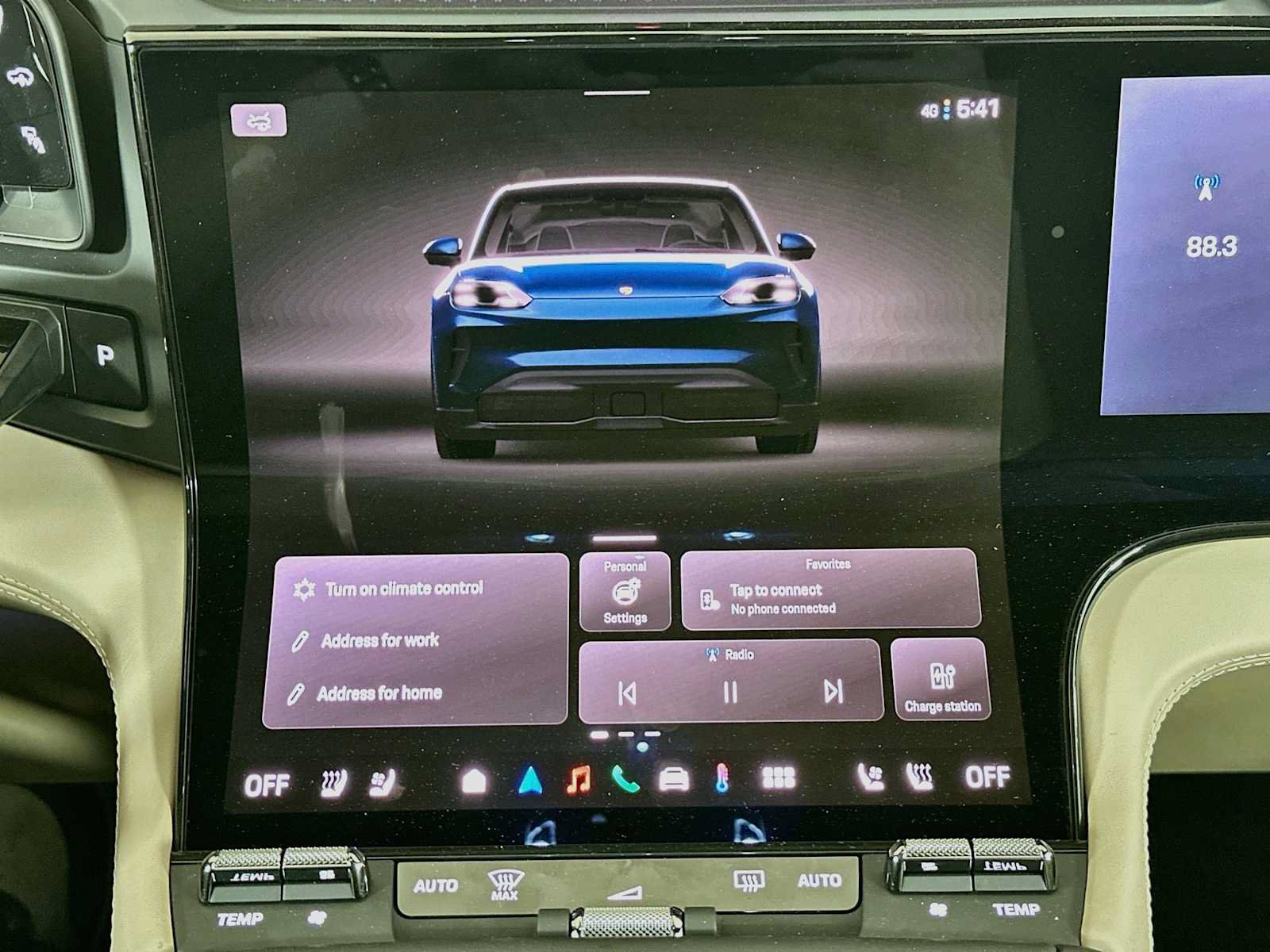 New 2026 Porsche Cayenne Electric Coupe AWD/4WD image 17