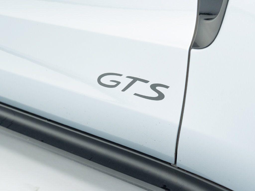 Certified 2022 Porsche Panamera GTS AWD/4WD image 44