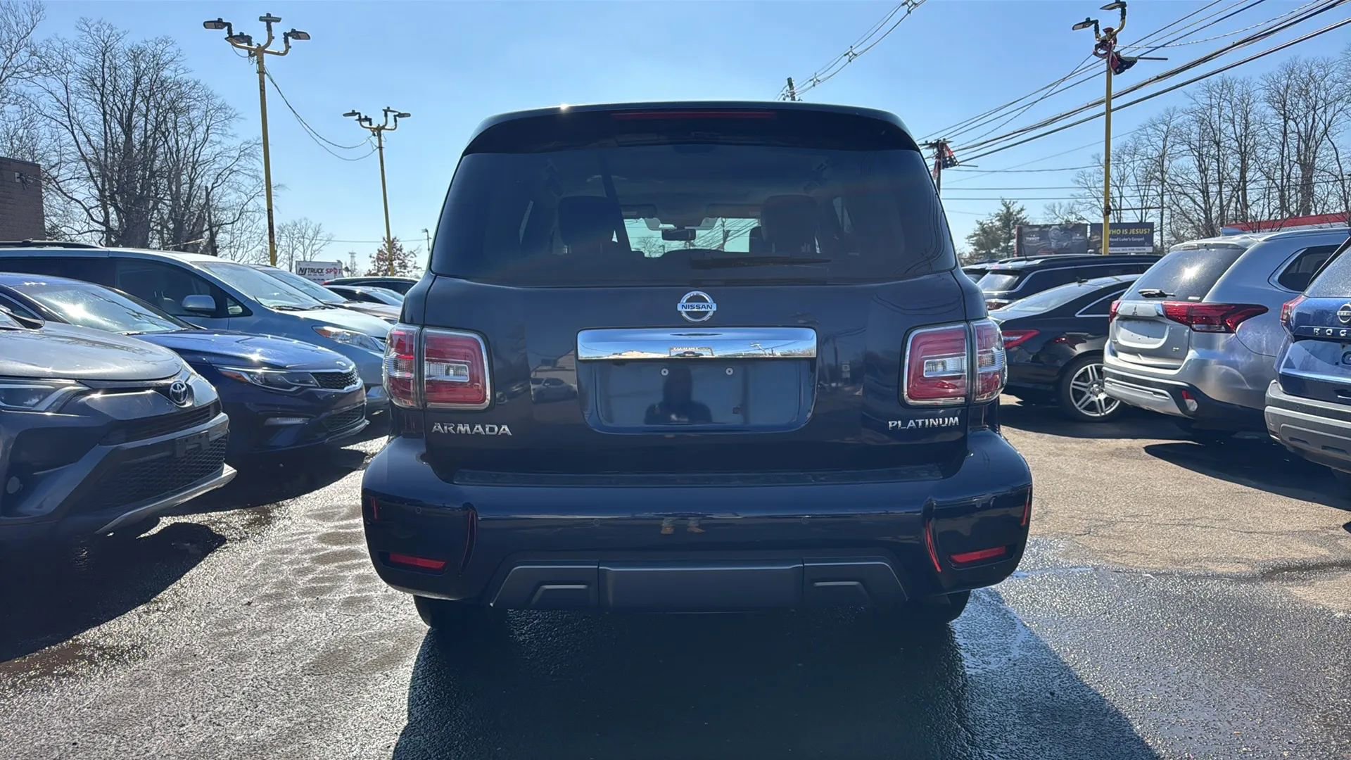 Used 2019 Nissan Armada Platinum w/ Interior Lighting Package AWD/4WD image 6