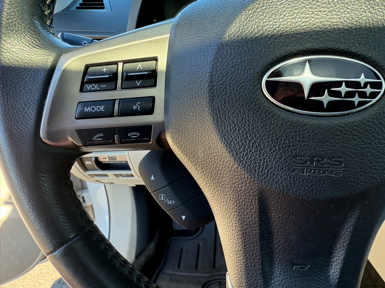 Used 2014 Subaru Outback 2.5i Limited w/ Moonroof Package image 24