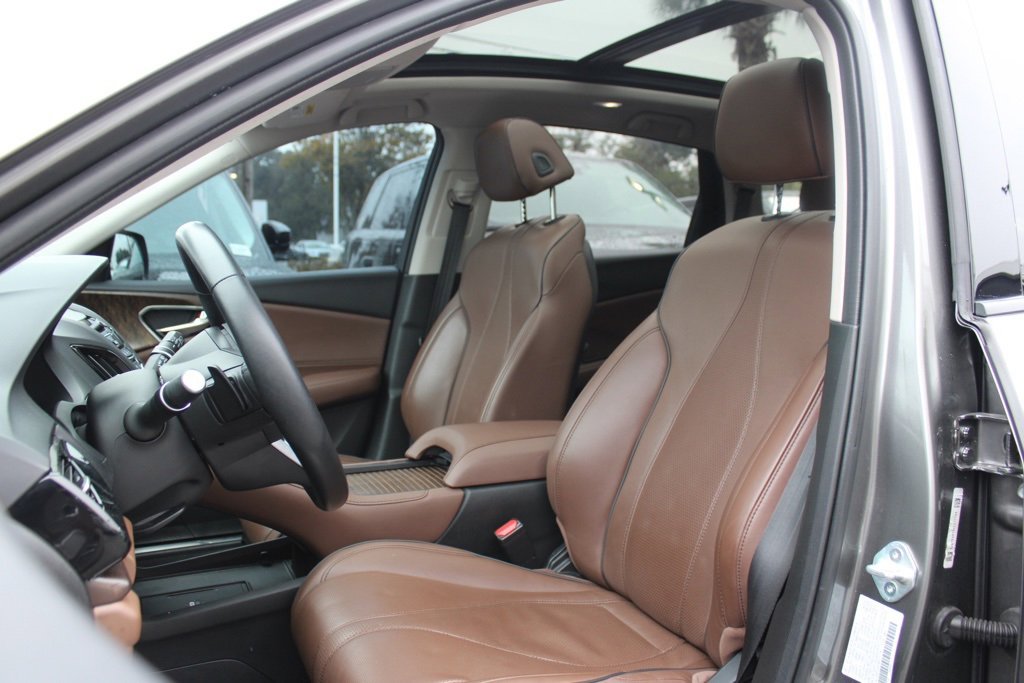 Used 2023 Acura RDX AWD w/ Advance Package image 5