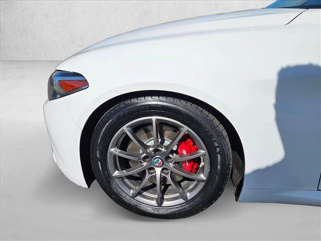 Used 2018 Alfa Romeo Giulia RWD image 20
