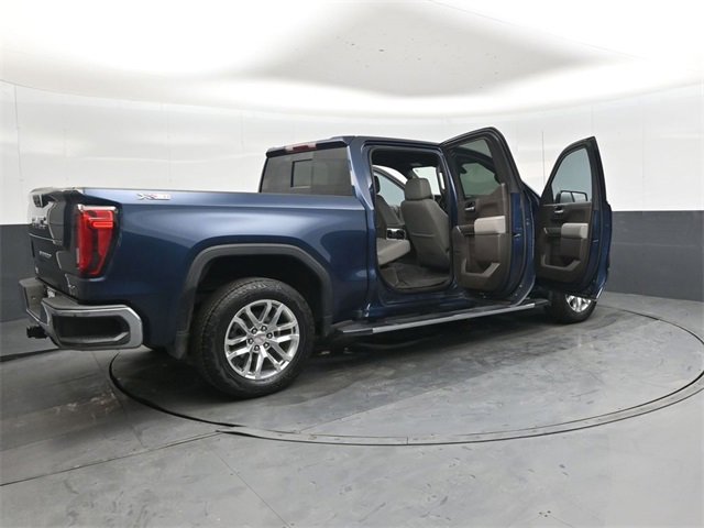 Used 2022 GMC Sierra 1500 SLT w/ SLT Premium Package image 45