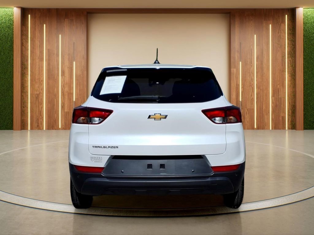 Certified 2024 Chevrolet TrailBlazer LS w/ LS Convenience Package FWD image 29