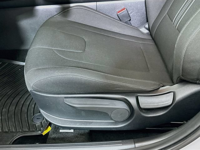 Certified 2023 Hyundai Elantra SEL w/ Convenience Package FWD image 24