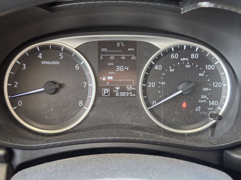 Used 2022 Nissan Versa S FWD image 14
