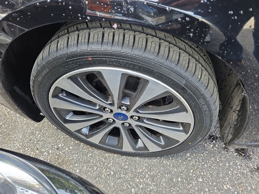 Used 2020 Ford Fusion SE image 34