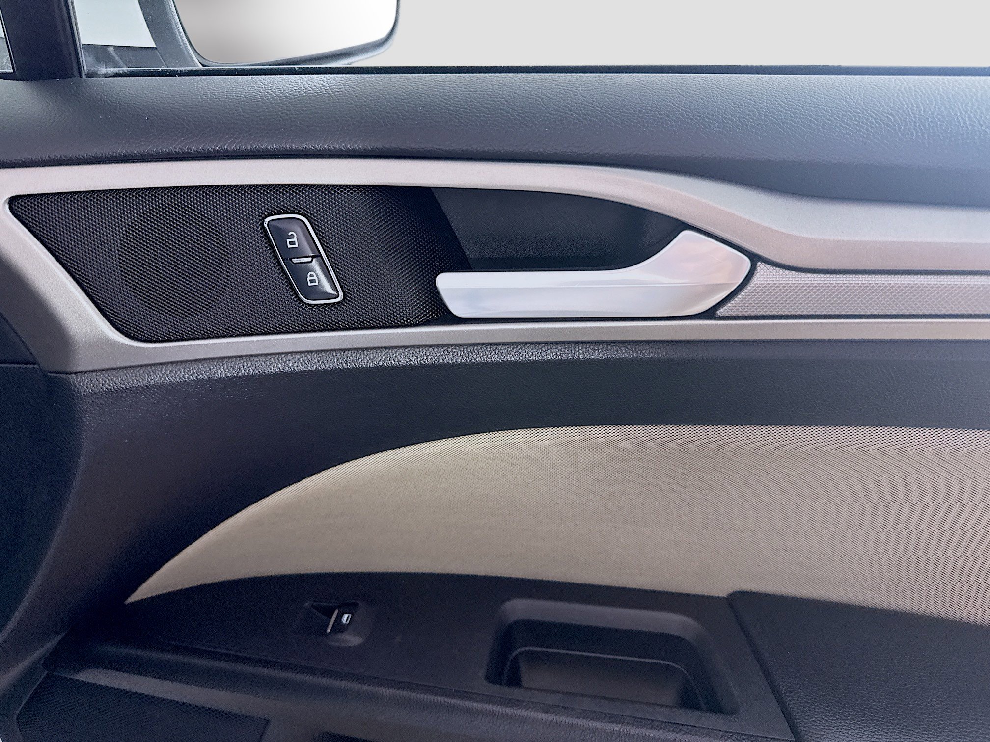 Used 2018 Ford Fusion S image 31