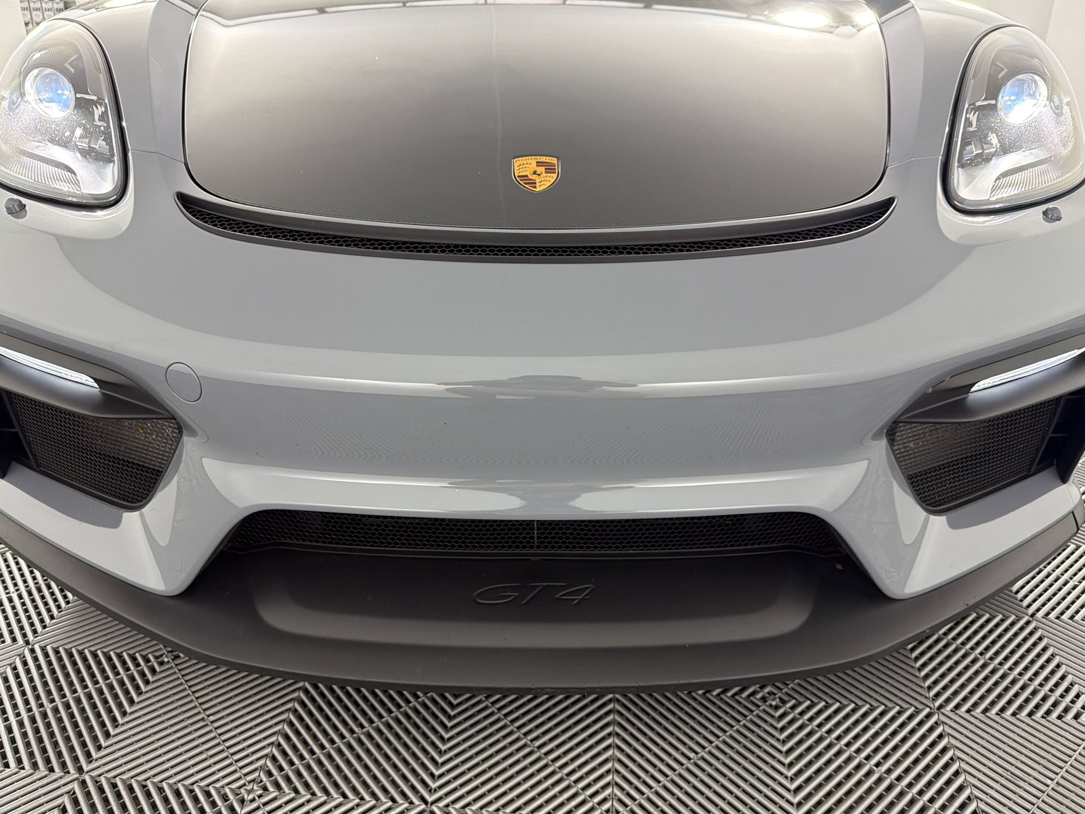 Certified 2023 Porsche 718 Cayman GT4 RWD image 33