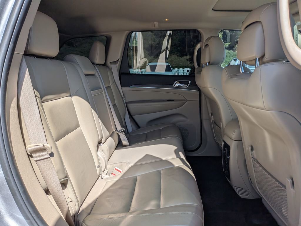 Certified 2021 Jeep Grand Cherokee Limited image 25