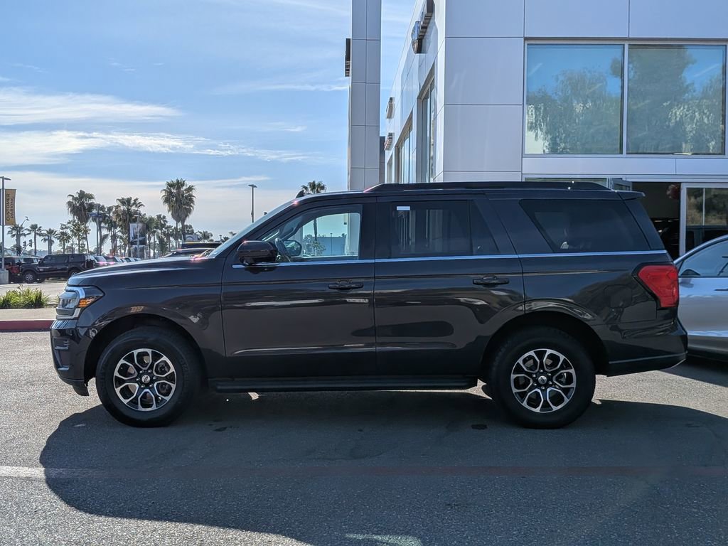 Used 2024 Ford Expedition XLT image 8
