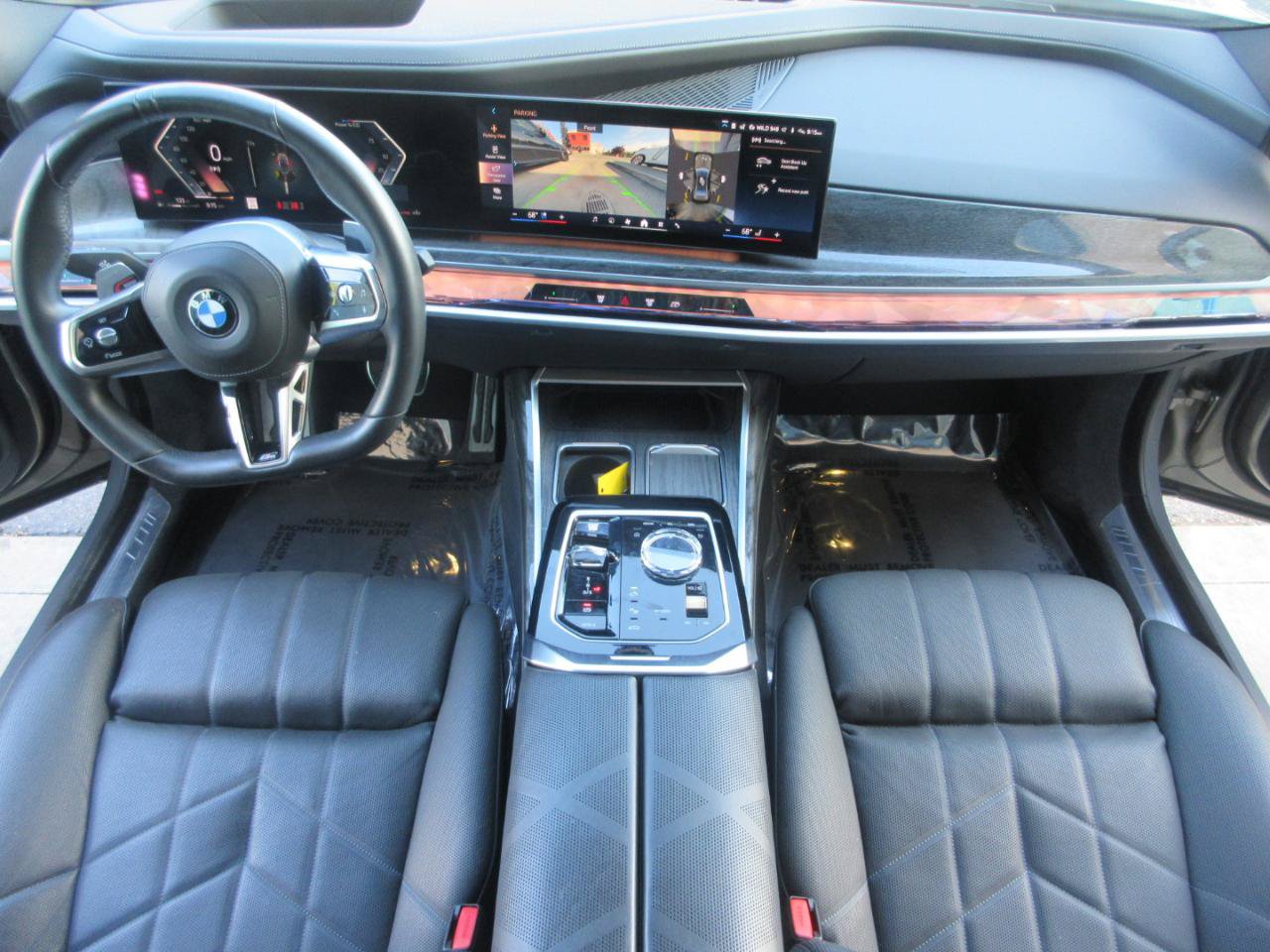 Used 2023 BMW 760i xDrive AWD/4WD image 21