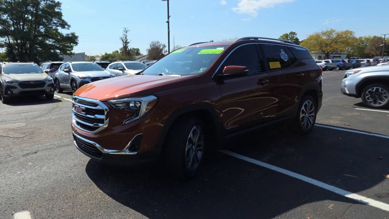 Used 2019 GMC Terrain SLT w/ Preferred Package FWD image 4