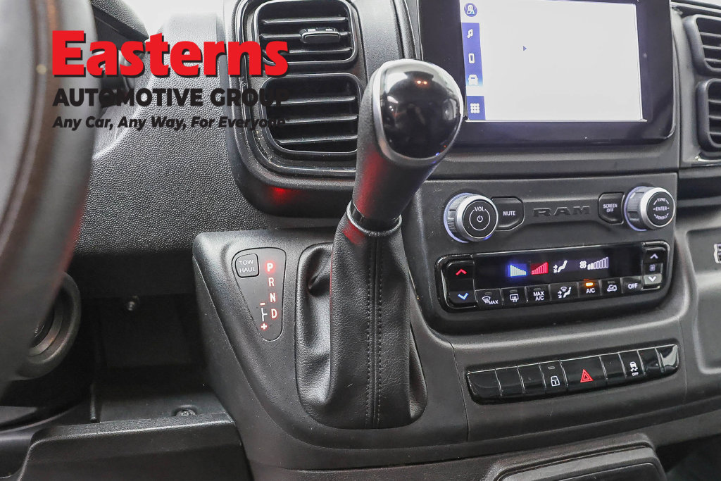 Used 2025 RAM ProMaster 2500 w/ Convenience Group FWD image 13