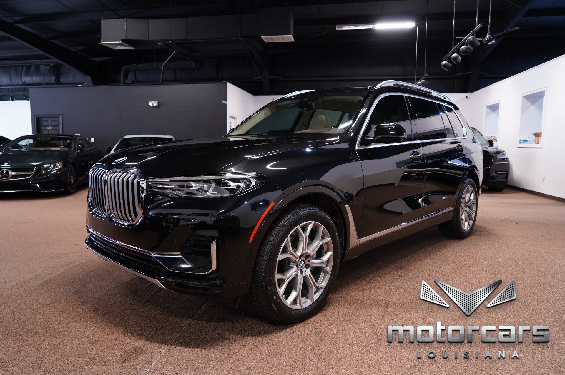 Used 2019 BMW X7 xDrive40i w/ Premium Package AWD/4WD image 3