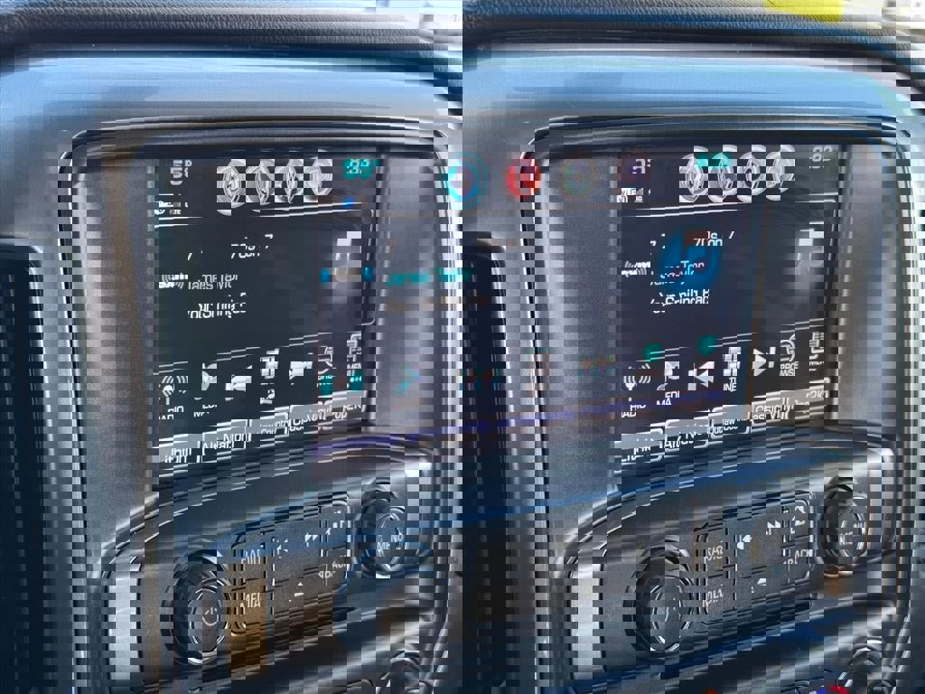 Used 2018 Chevrolet Silverado 1500 LT w/ All Star Edition image 14