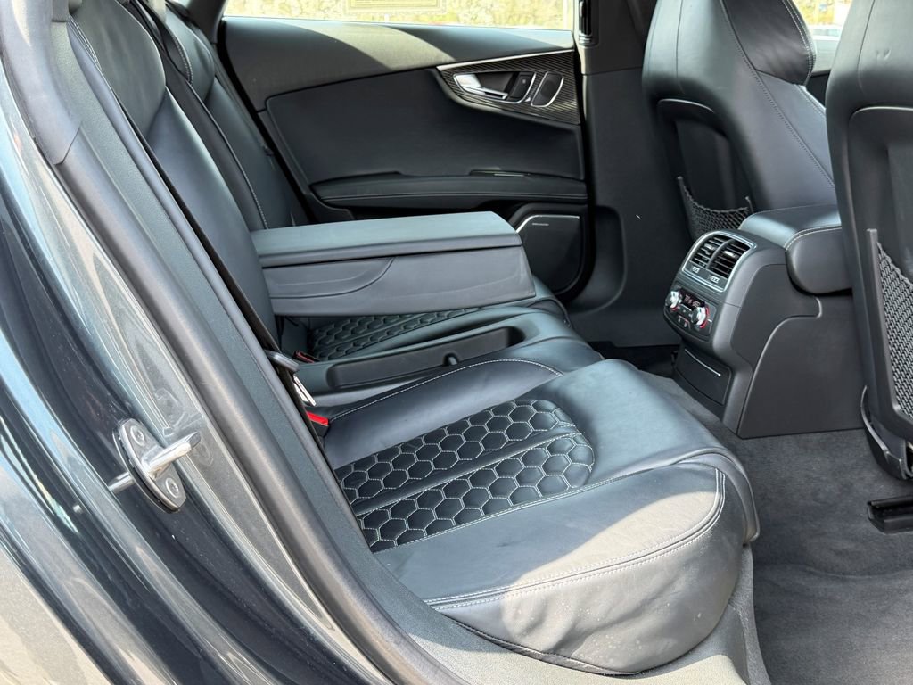 Used 2016 Audi RS 7 Prestige image 11