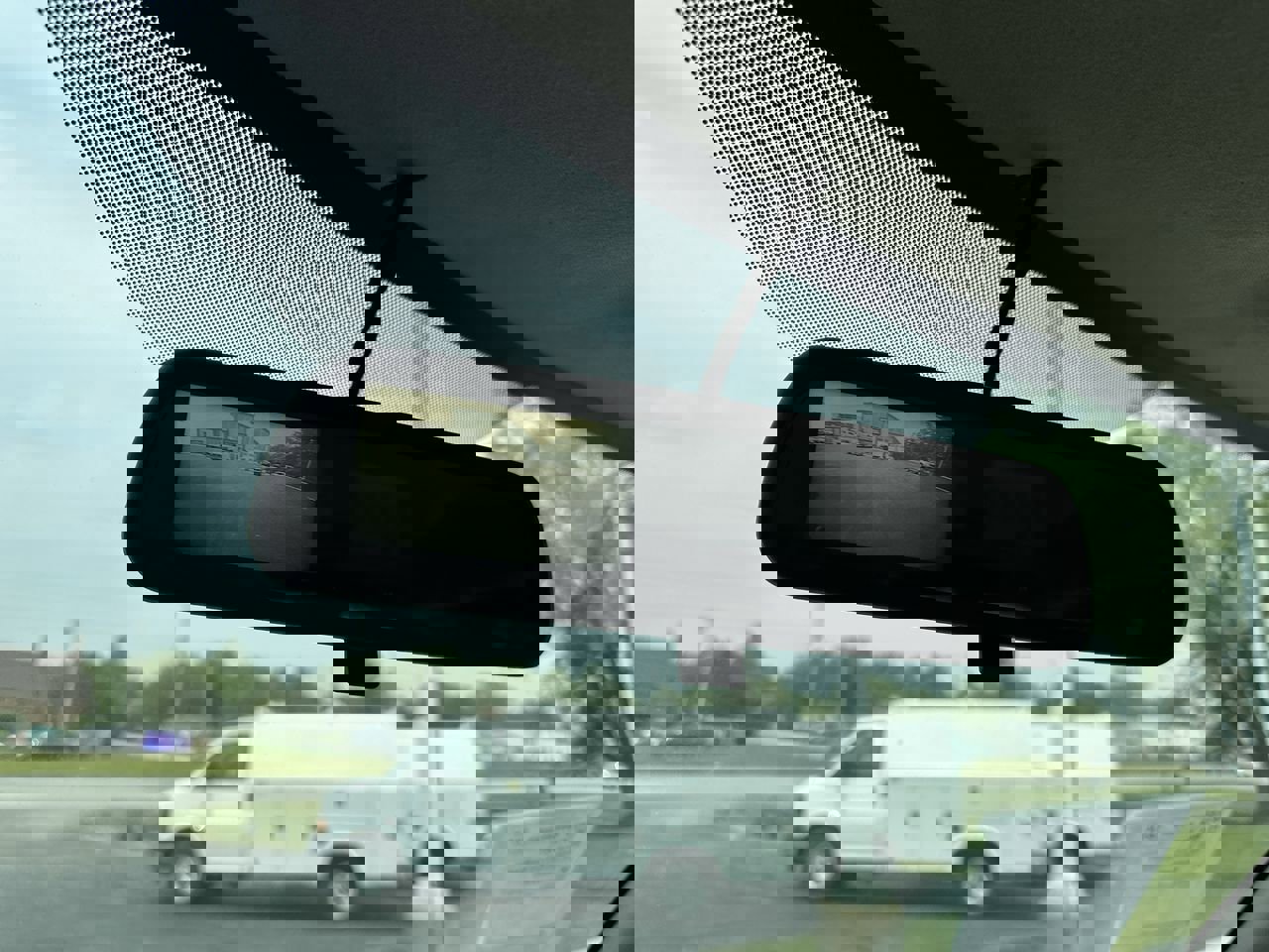 Used 2017 GMC Savana 2500 LT w/ LT Preferred Equipment Group image 17